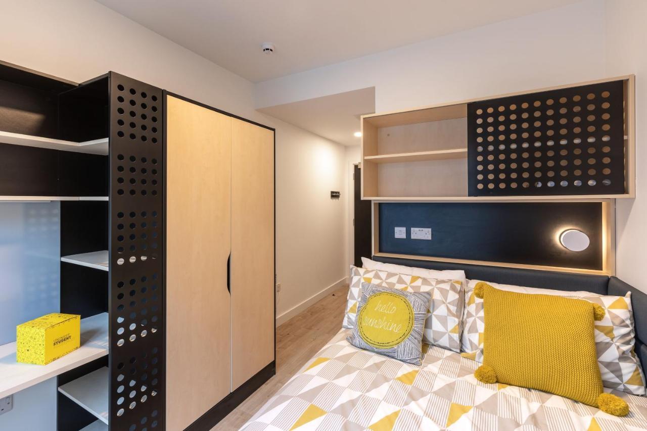 Dominick Place Apartment